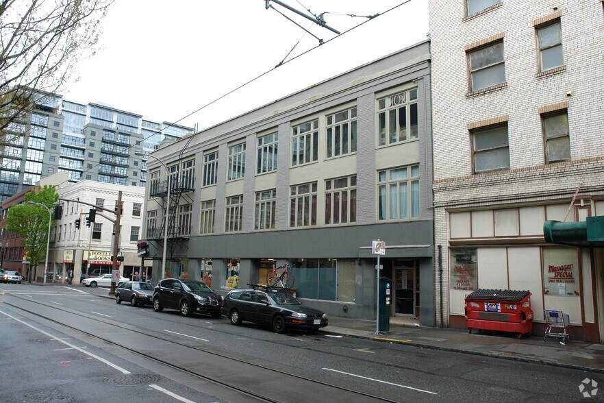 More Photos Of 316 SW 11th Ave, Portland Storefront Retail Office For Lease