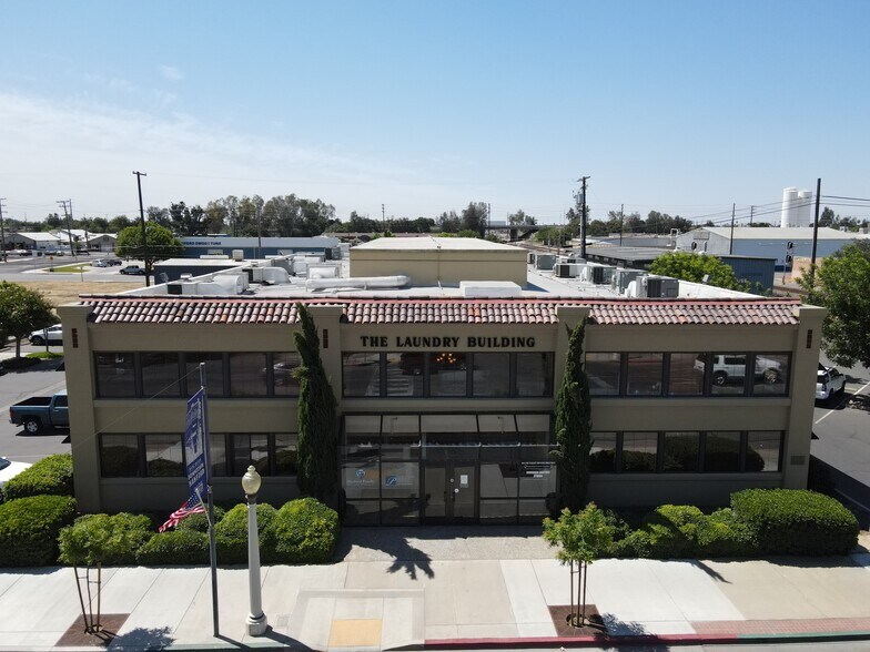 More Photos Of 425 W 7th St, Hanford Office For Sale