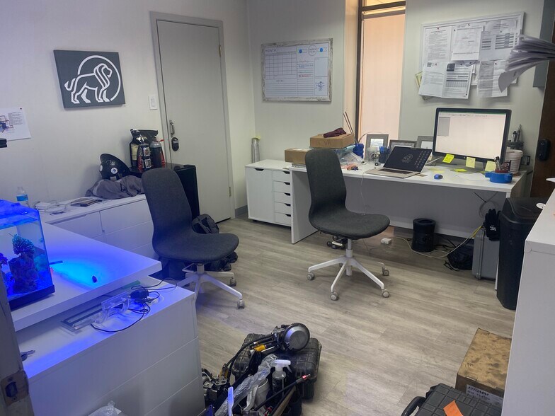 More Photos Of 703 NW Mustang Dr, Andrews Warehouse For Sale