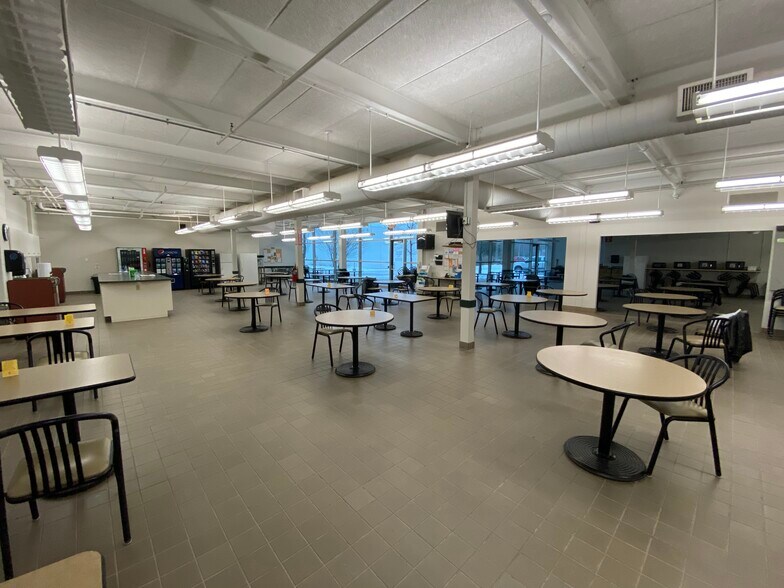 More Photos Of 100 Harbor Dr, Charlevoix Manufacturing For Lease