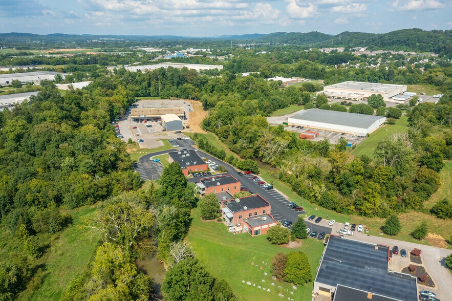 More Photos Of 2575 Willow Point Way, Knoxville Office For Sale