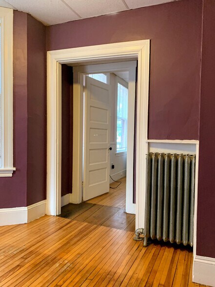 More Photos Of 75 Sherman St, Portland Apartments For Sale