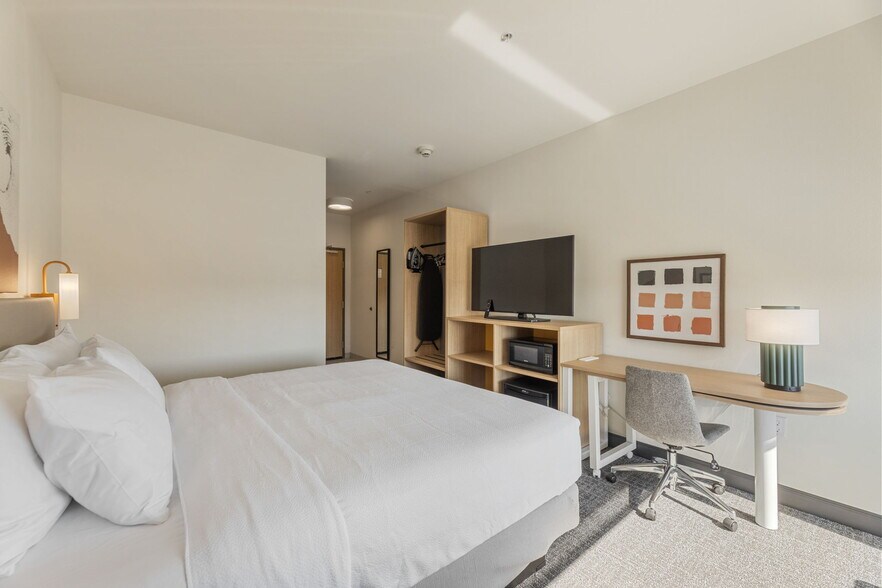 More Photos Of 5356 Roan Rd, Garland Hotel For Sale