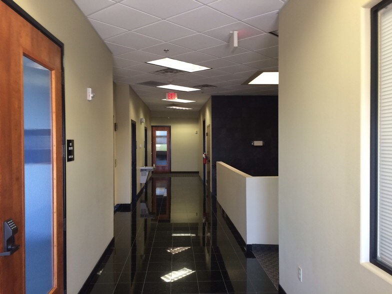 More Photos Of 3005 W Horizon Ridge Pky, Henderson Medical For Lease