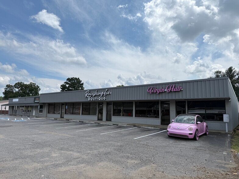 More Photos Of 1765-1799 Main St, Southaven Freestanding For Sale