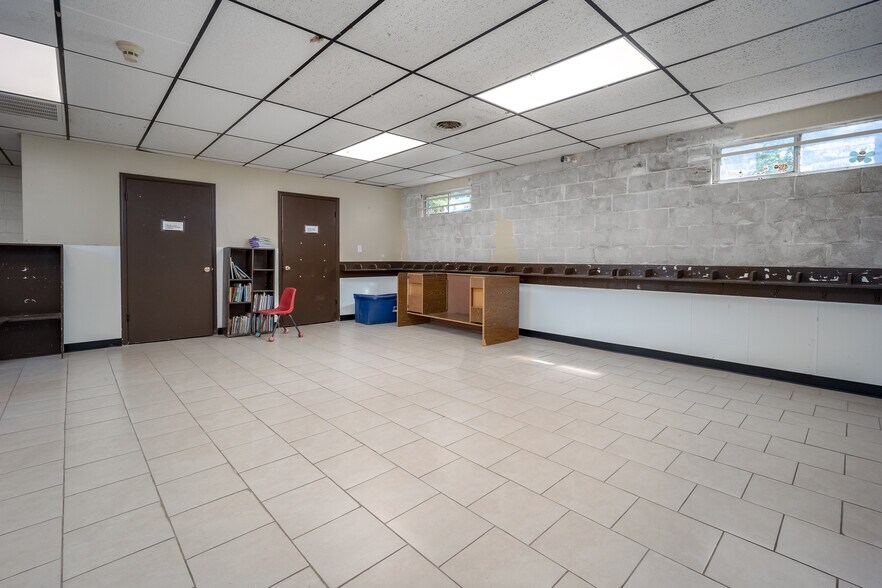 More Photos Of 3124 S Pennsylvania Ave, Oklahoma City Daycare Center For Sale
