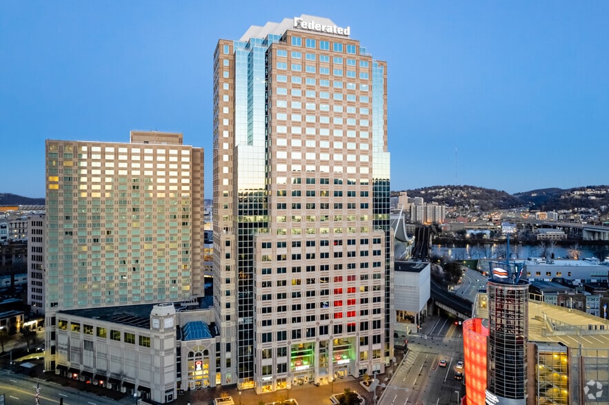 More Photos Of 1001 Liberty Ave, Pittsburgh Coworking Space