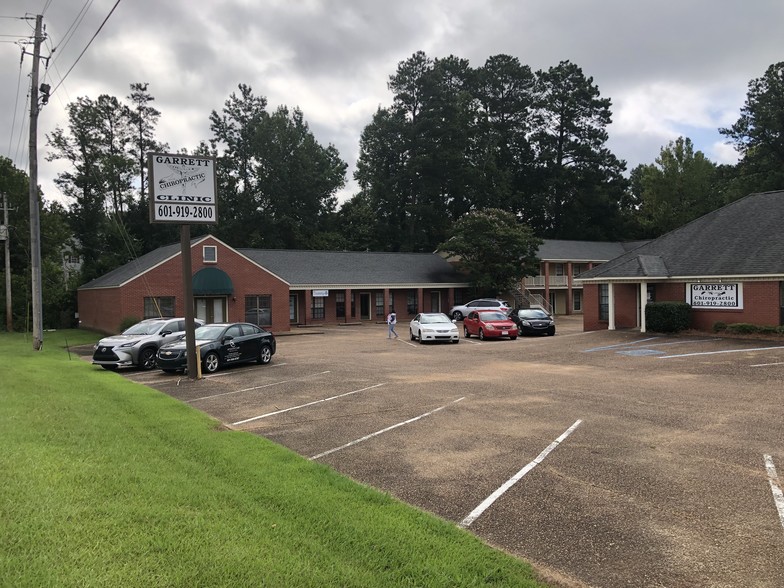 Primary Photo Of 5719 Highway 25, Flowood Office For Lease