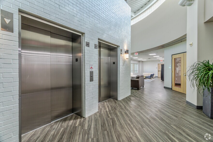 More Photos Of 7000 W Plano Pky, Plano Office For Sale