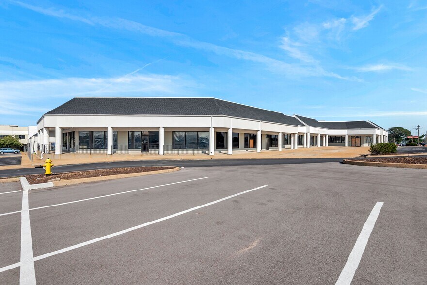 More Photos Of 7525-7535 S Lindbergh Blvd, Saint Louis Freestanding For Lease