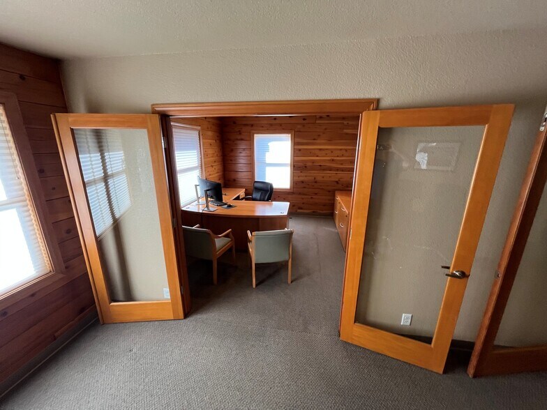 More Photos Of , Auburn Office For Sale
