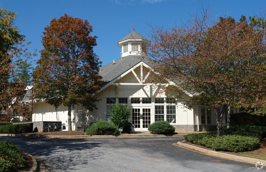 More Photos Of 2000 Shakerag Hl, Peachtree City Convenience Store For Lease