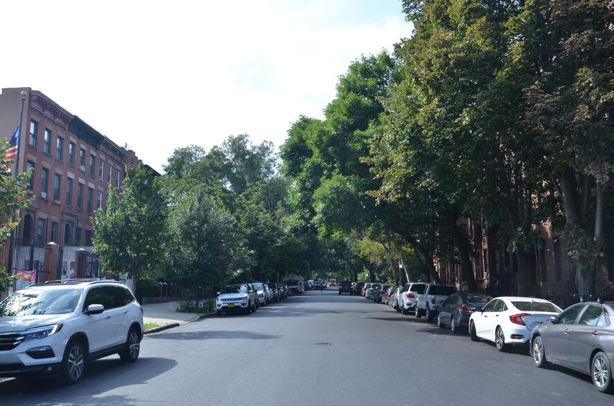 70 Clinton Ave, Brooklyn, NY 11205 Land For Sale