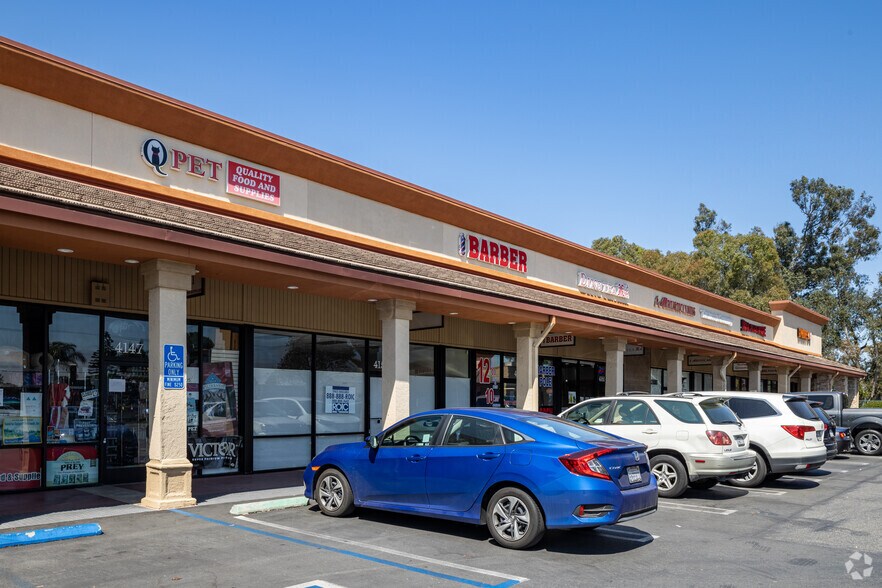 More Photos Of 4033-4065 Ball Rd, Cypress General Retail For Lease