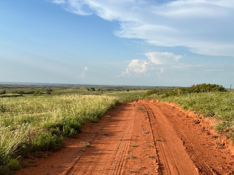 More Photos Of 10807 N 1960 Rd, Elk City Land For Sale