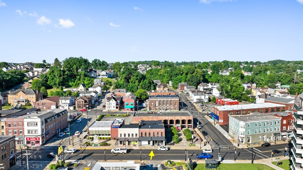 More Photos Of 314-316 W Main St, Monongahela Storefront Retail Office For Sale