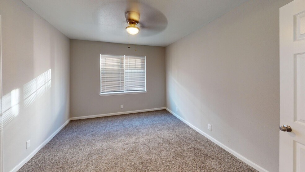 More Photos Of 1713 S Memorial Dr, Tulsa Apartments For Sale