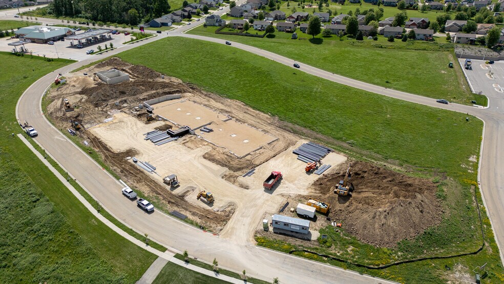 More Photos Of 3629 Sarah Pl NW, Rochester Storefront Retail Office For Lease