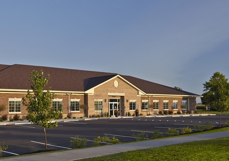 More Photos Of 4050 Central Ave, Columbus Medical For Sale