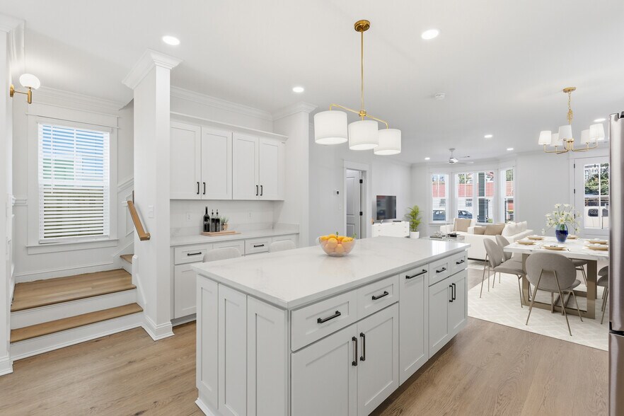 More Photos Of , Savannah Specialty For Sale