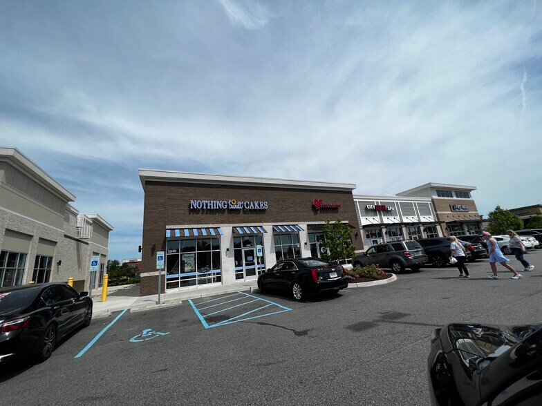 More Photos Of 5836 Harbour View Blvd, Suffolk Unknown For Lease