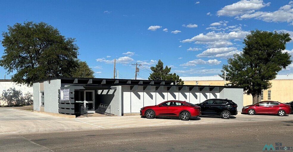 Primary Photo Of 201 S Abilene Ave, Portales Healthcare For Sale