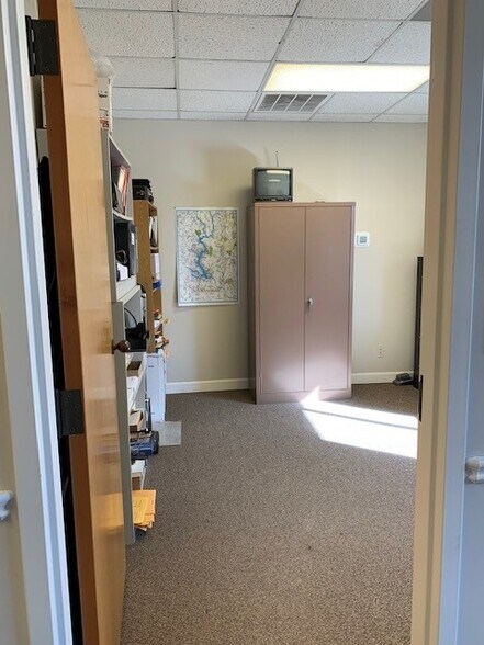 More Photos Of 10801 Johnston Rd, Charlotte Office For Lease