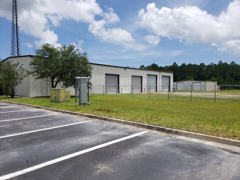 More Photos Of 1275 County Road 210 W, Jacksonville Warehouse For Sale