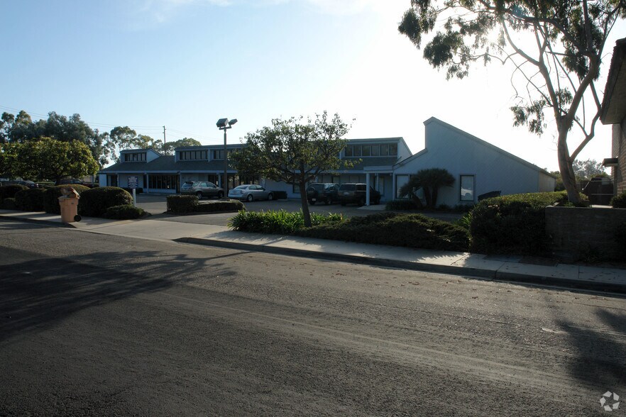 More Photos Of 145 Santa Felicia Dr, Goleta Office For Sale
