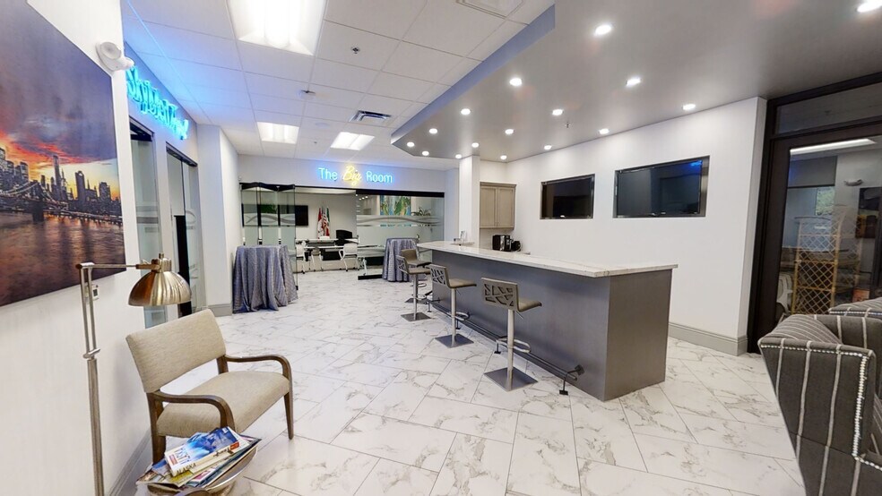 More Photos Of 9089 E Bahia Dr, Scottsdale Medical For Sale