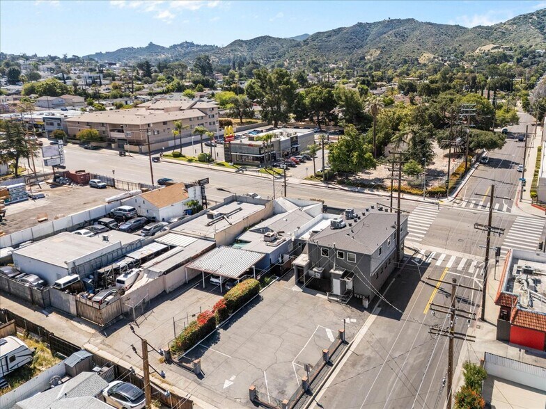 More Photos Of 7969 Foothill Blvd, Sunland Office For Lease