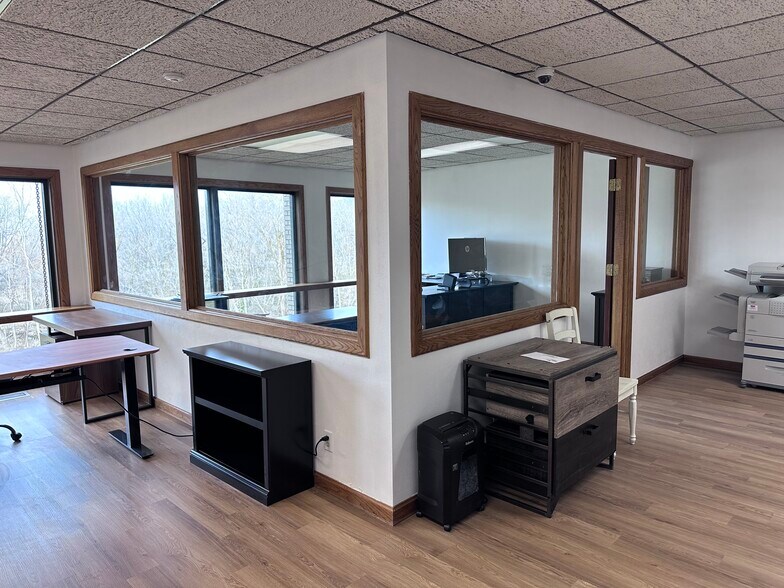 More Photos Of 4885 S 900 E, Salt Lake City Coworking Space