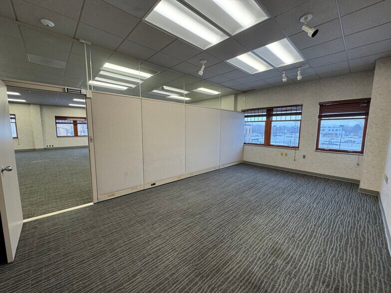 More Photos Of 117 S Mill St, Fergus Falls Coworking Space