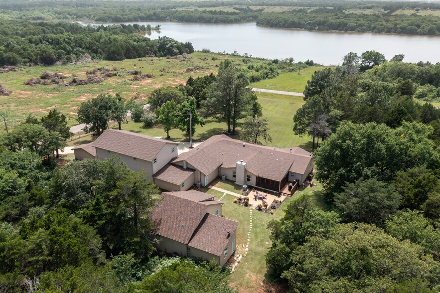 More Photos Of 12204 E County Road 76, Coyle Specialty For Sale