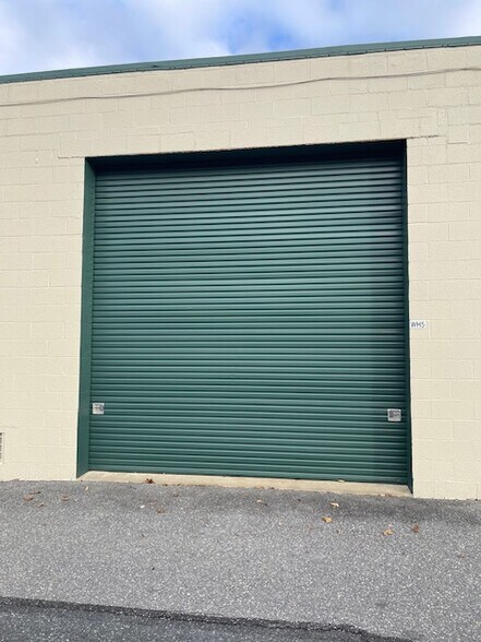 More Photos Of 1802 N Reading Rd, Stevens Unknown For Lease