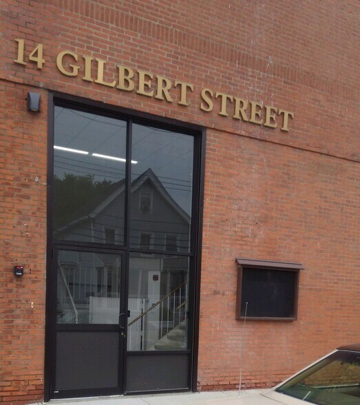More Photos Of 14 Gilbert St, West Haven Manufacturing For Lease