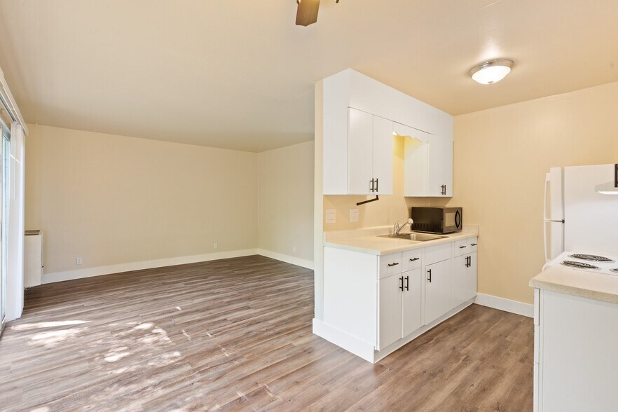 More Photos Of 4840 San Pablo Dam Rd, El Sobrante Apartments For Sale