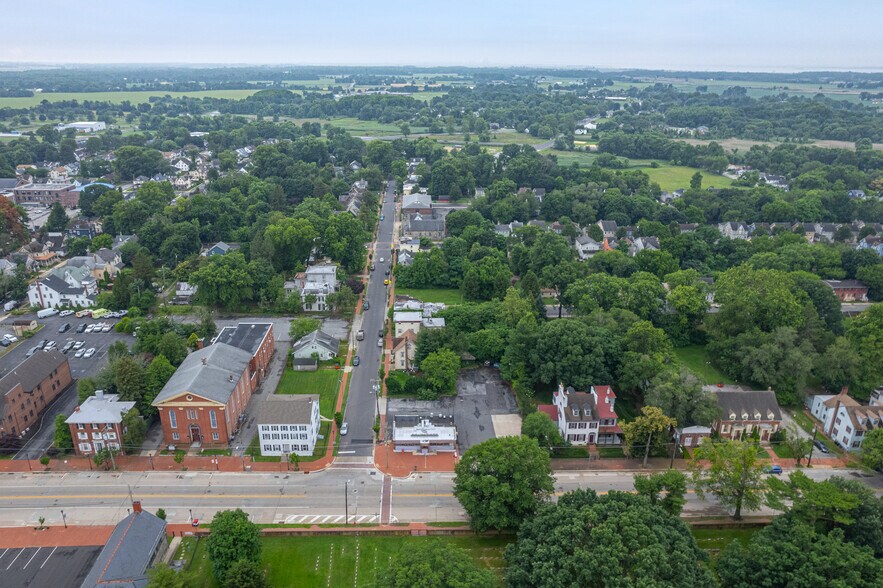 More Photos Of 113 W Broadway, Salem Restaurant For Sale