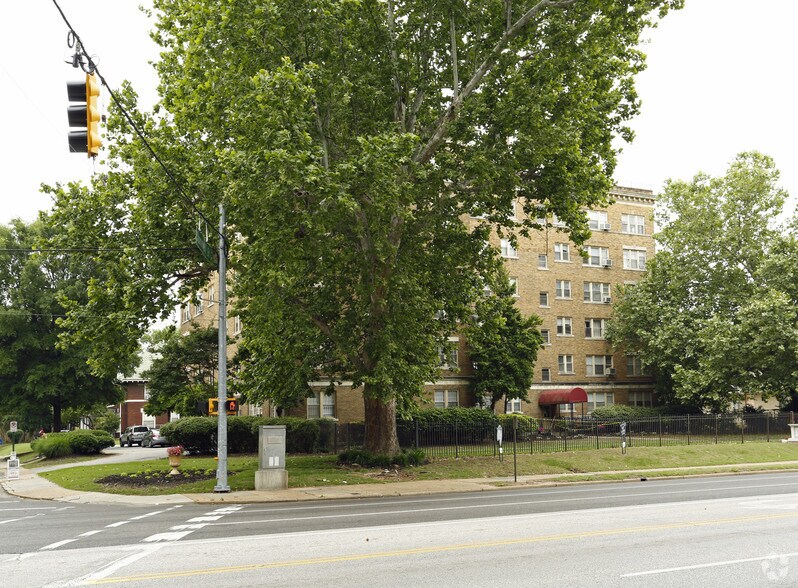 More Photos Of , Memphis Multifamily For Sale