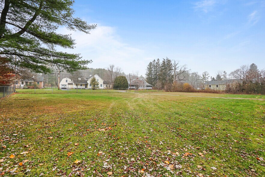 More Photos Of 55 Crystal St, Lenox Dale Apartments For Sale