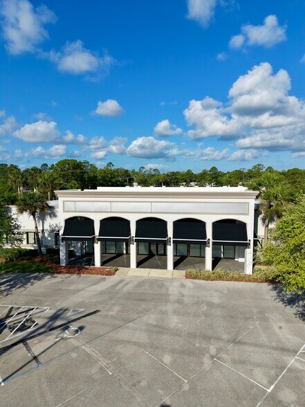 More Photos Of 298 S Yonge St, Ormond Beach General Retail For Lease