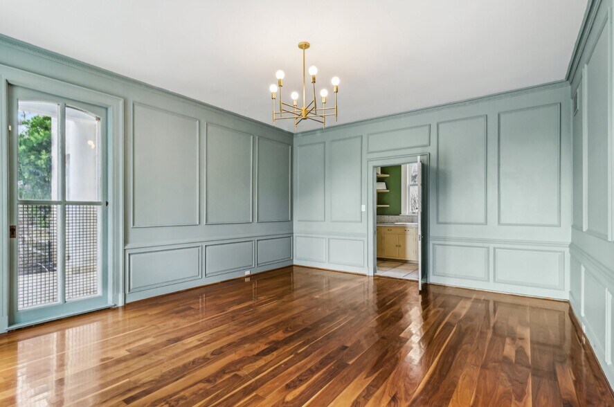 More Photos Of 7735 Mocking Bird Ln, San Antonio Lodge Meeting Hall For Sale