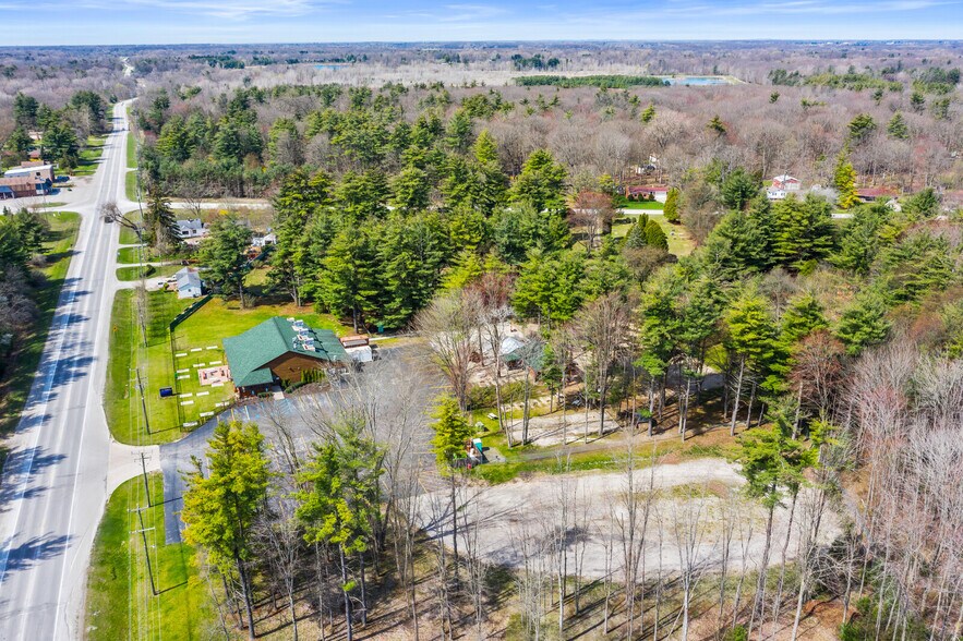 More Photos Of 8826 Gratiot Ave, Columbus Restaurant For Sale