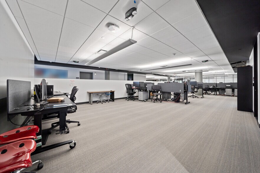 More Photos Of 7620 Guadalupe St, Austin Office For Lease