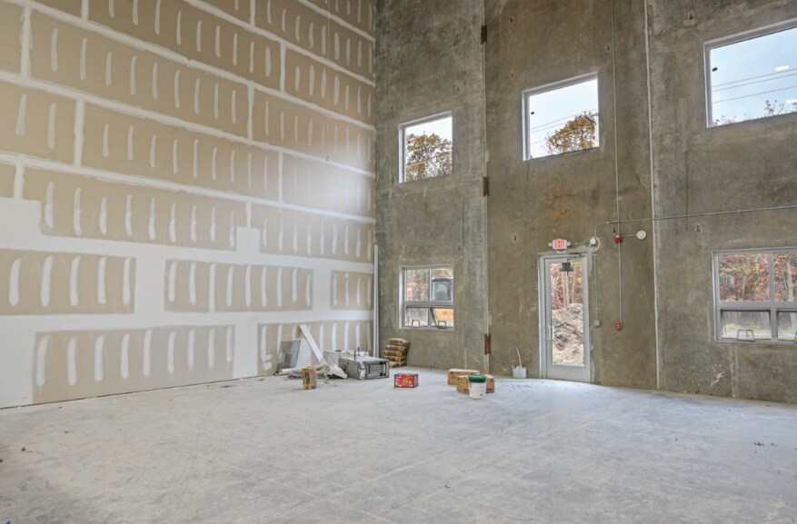 More Photos Of 640 James St, Lakewood Warehouse For Sale