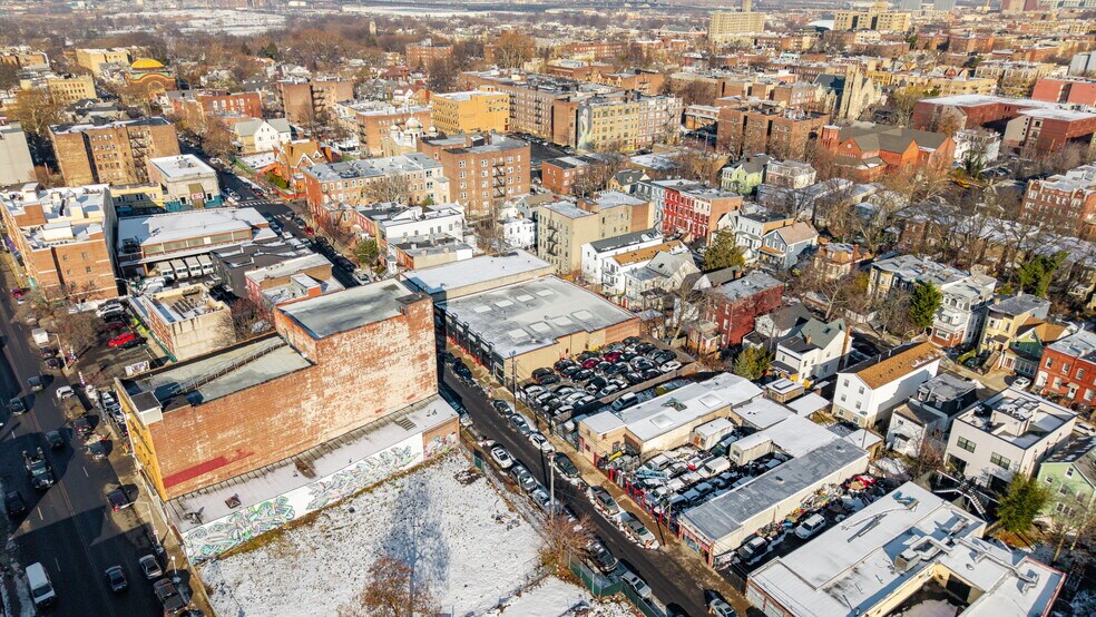More Photos Of 104-110 Harrison Ave, Jersey City Warehouse For Lease