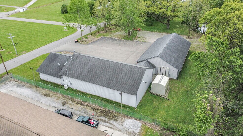 More Photos Of 1987 Coffman Rd, Newark Warehouse For Sale