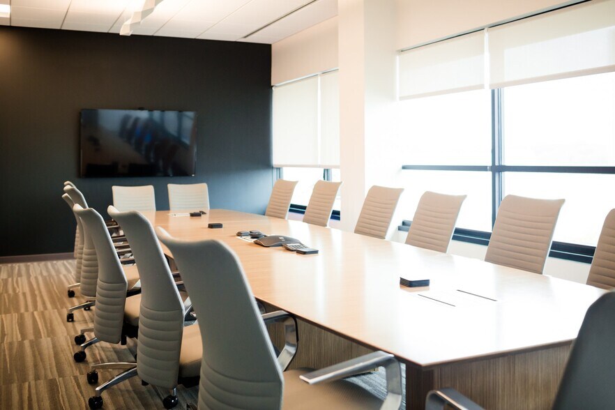 More Photos Of 2970 SW 50th Ter, Gainesville Office For Sale