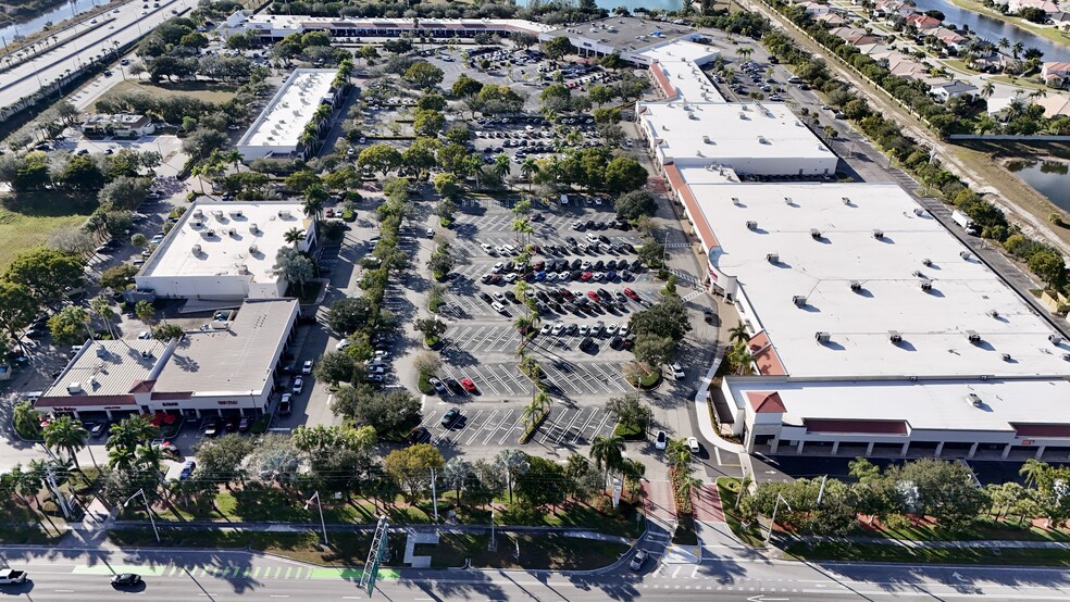 More Photos Of Southern Blvd, Wellington Unknown For Lease