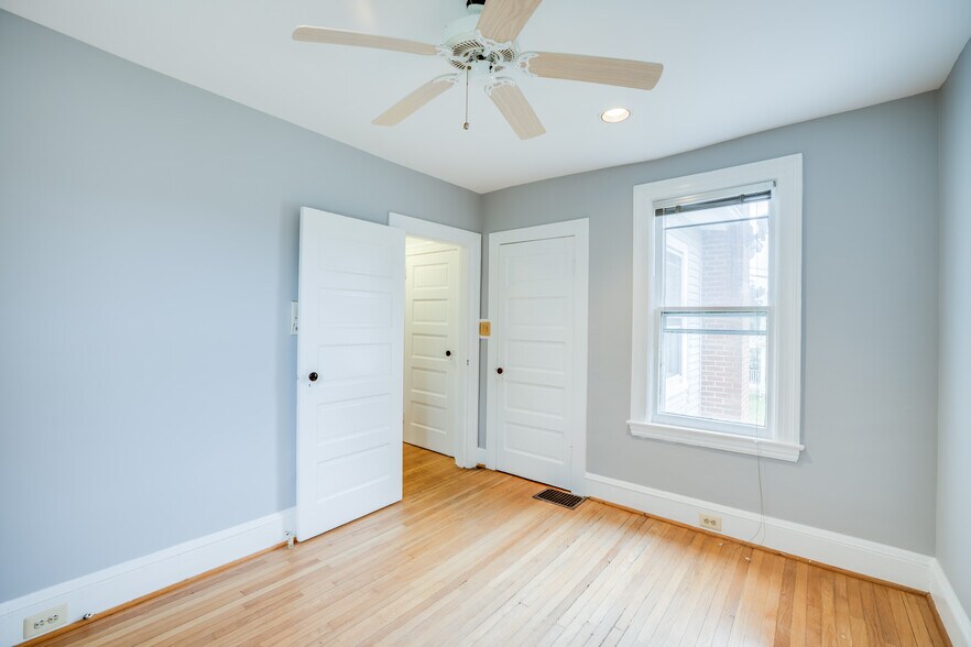 More Photos Of 913 Olney Sandy Spring Rd, Sandy Spring Office Residential For Sale